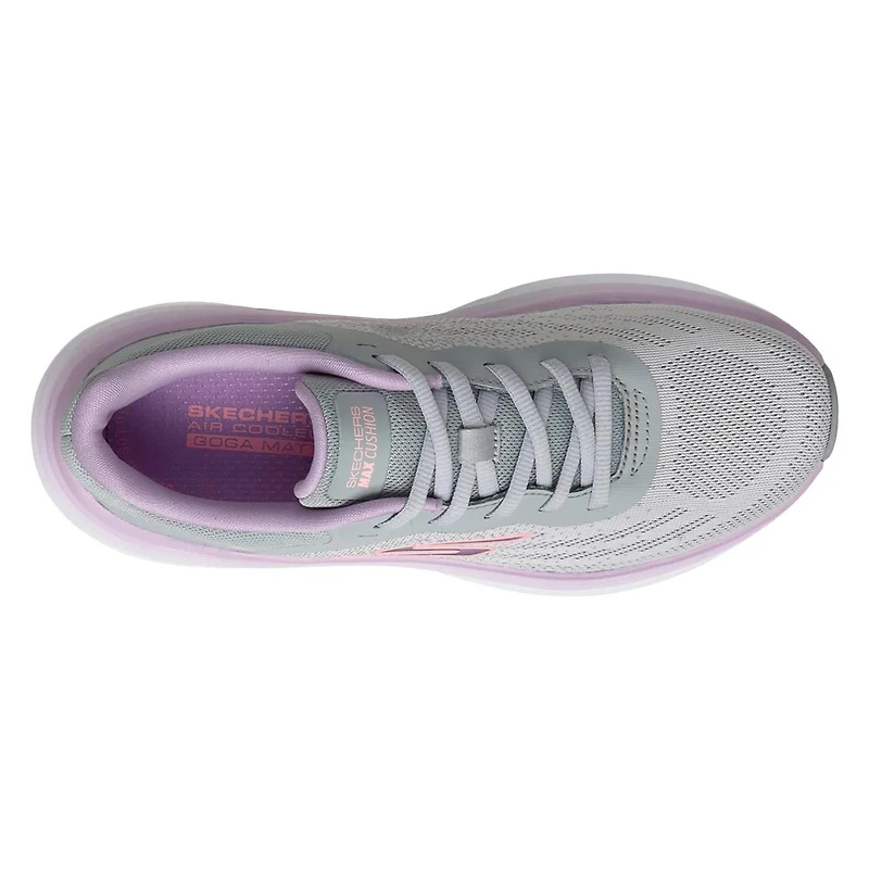 Women's Max Cushioning Endeavour Sneaker