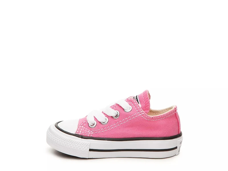 Chuck Taylor All Star Core Sneaker - Kids'