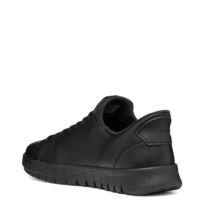 Men's U Flextride Plus Sneaker