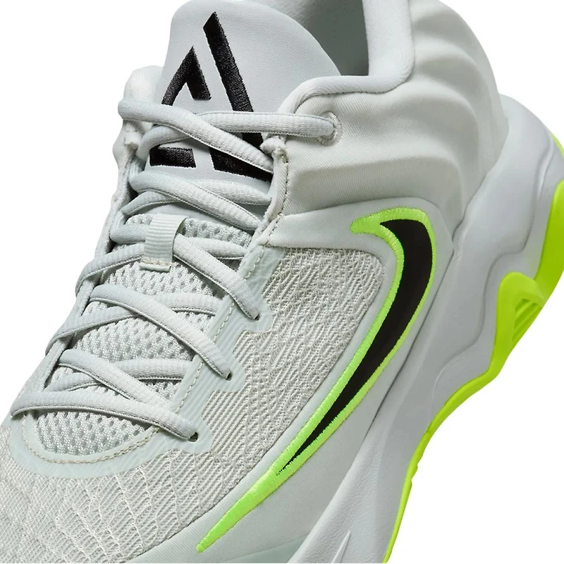 Men's Giannis Immortality 4 Basketball Sneaker