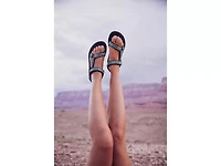 Original Universal Sandal