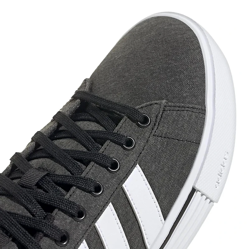 Men's Daily 4.0 Core Sneaker