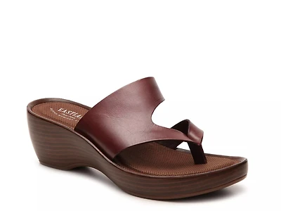 Laurel Wedge Sandal - Women's