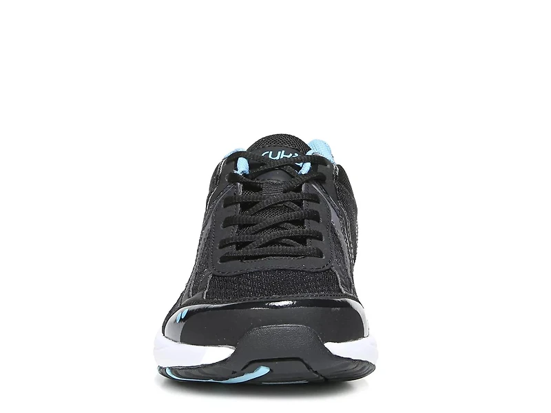 Dash 3 Walking Shoe