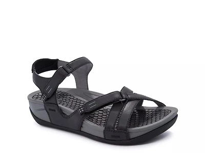 Danny Sandal