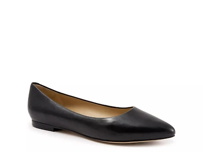 Estee Flat