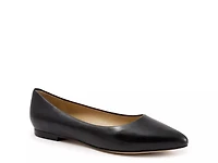 Estee Flat