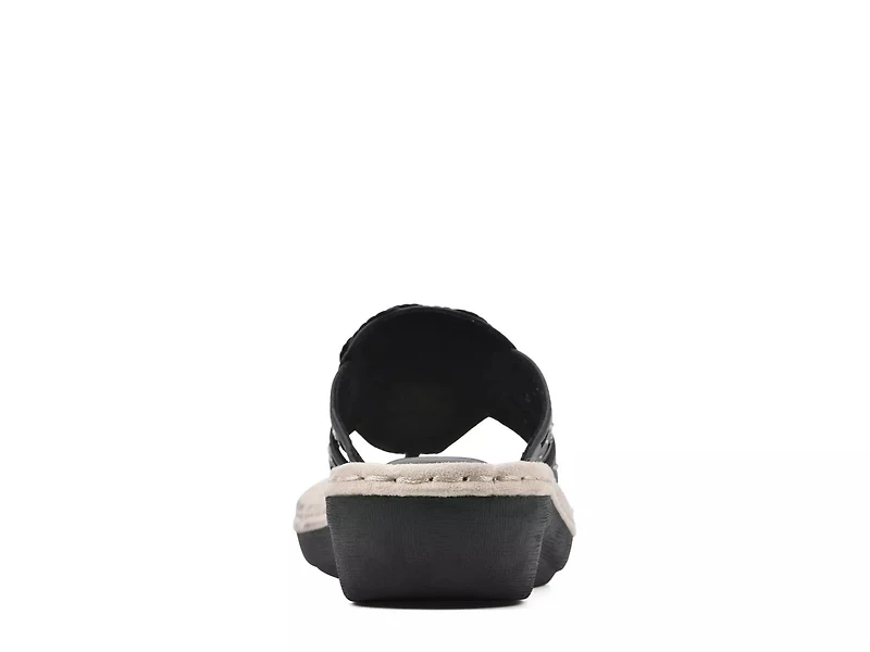 Cynthia Sandal