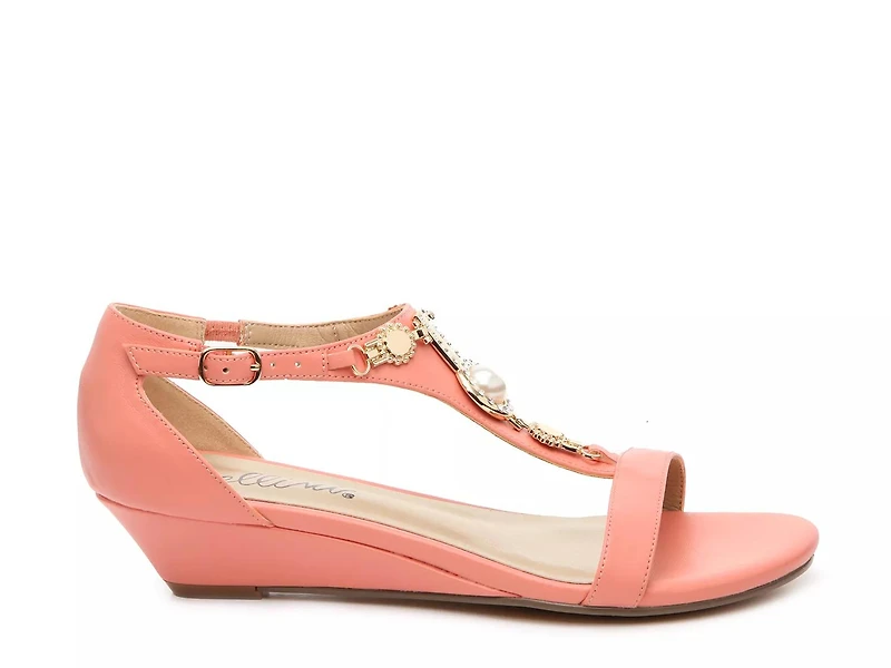Lynn Wedge Sandal
