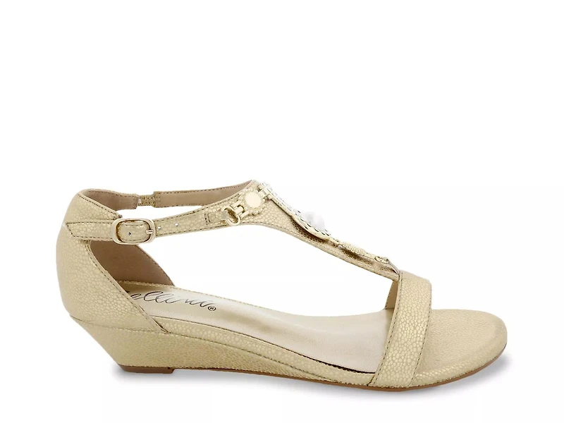 Lynn Wedge Sandal