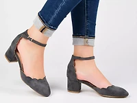 Edna Pump
