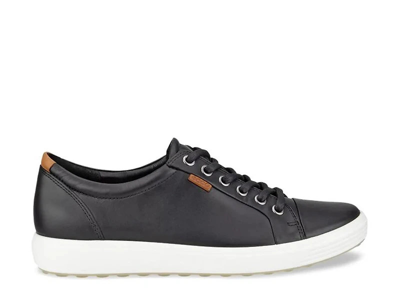 Soft 7 Sneaker