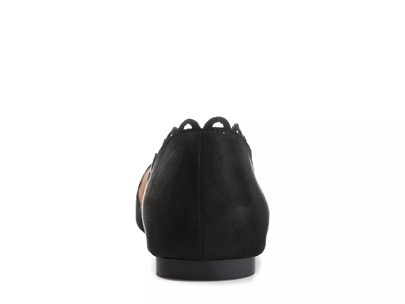 Jezlin Flat
