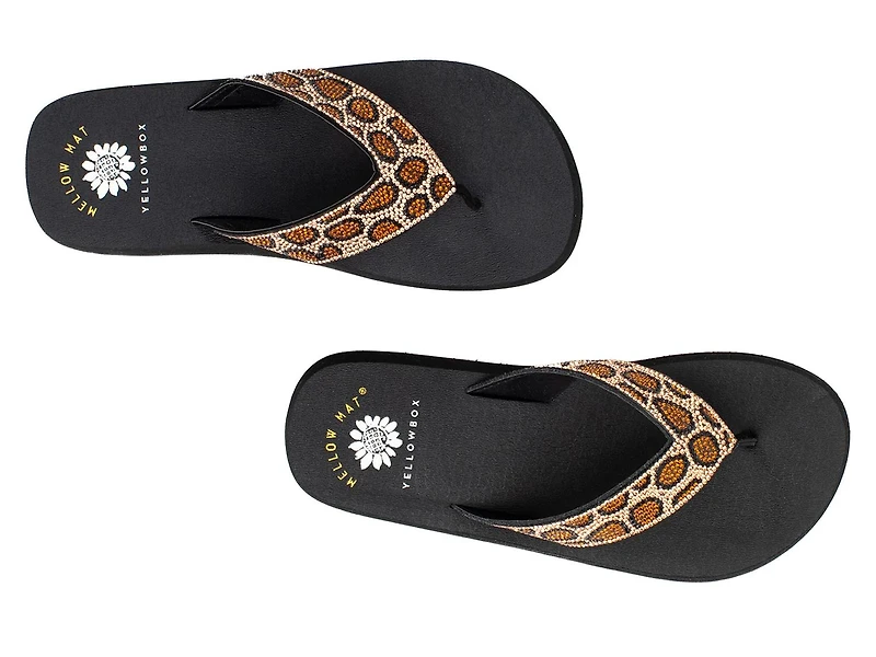Naseeba Sandal