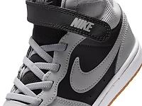 Court Borough Mid Sneaker