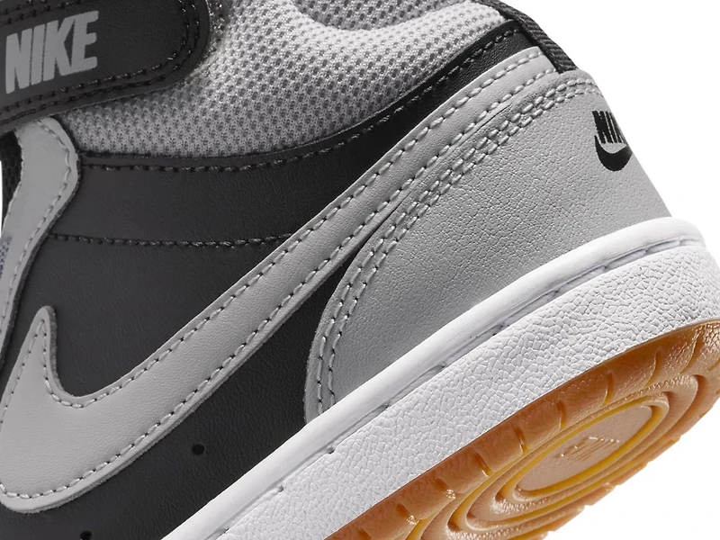 Court Borough Mid Sneaker