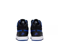 Court Borough Mid Sneaker