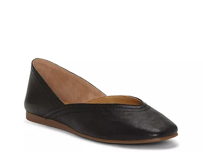 Alba Flat