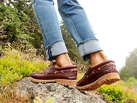 Authentics 3-Eye Classic Boat Shoe
