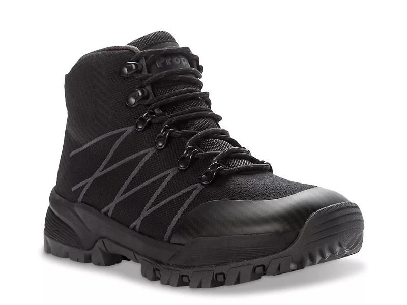 Traverse Hiking Boot