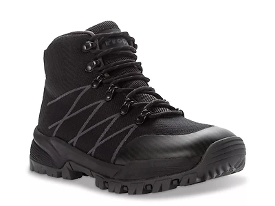 Traverse Hiking Boot