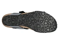 Lissandra Wedge Sandal