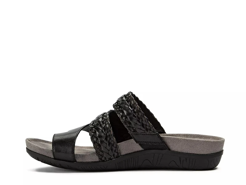 Jonelle Sandal