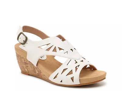 Beauty Wedge Sandal