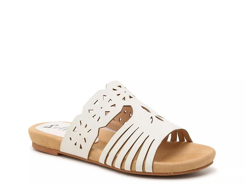 Nikole Sandal