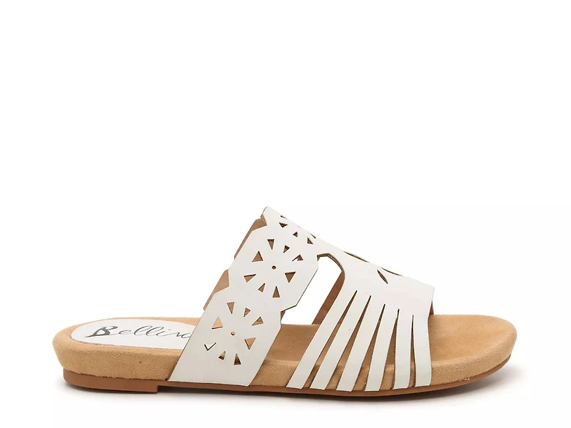 Nikole Sandal