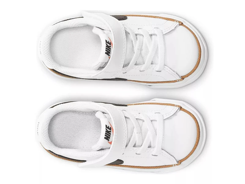 Court Legacy Sneaker