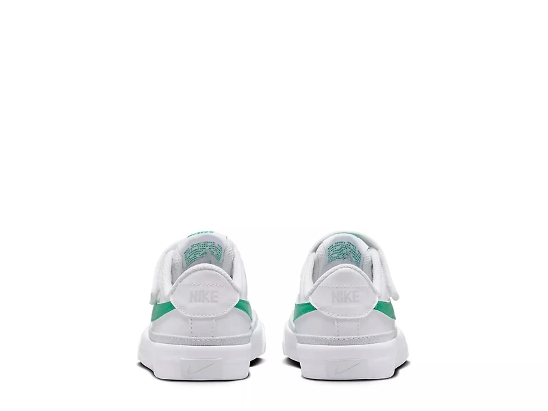 Court Legacy Sneaker