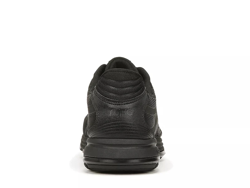 Devotion Plus 3 Walking Shoe - Women's