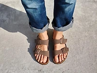 Arizona Slide Sandal