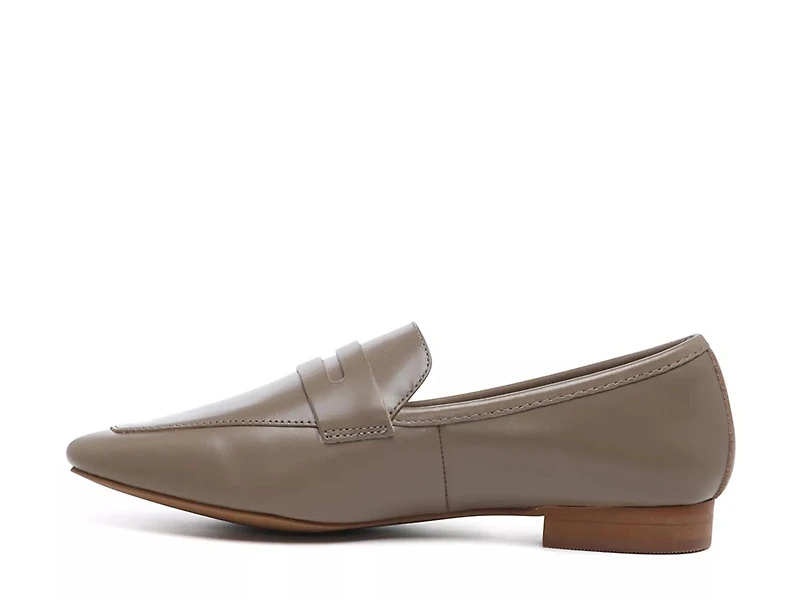 Liliana Loafer