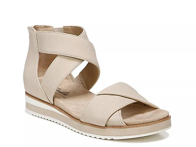 Zoom Platform Sandal