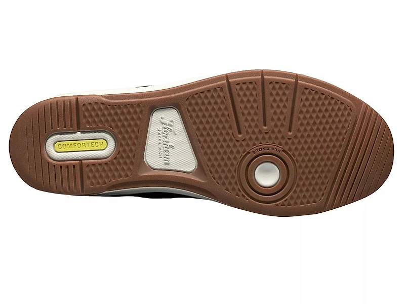 Crossover Plain Toe Sneaker