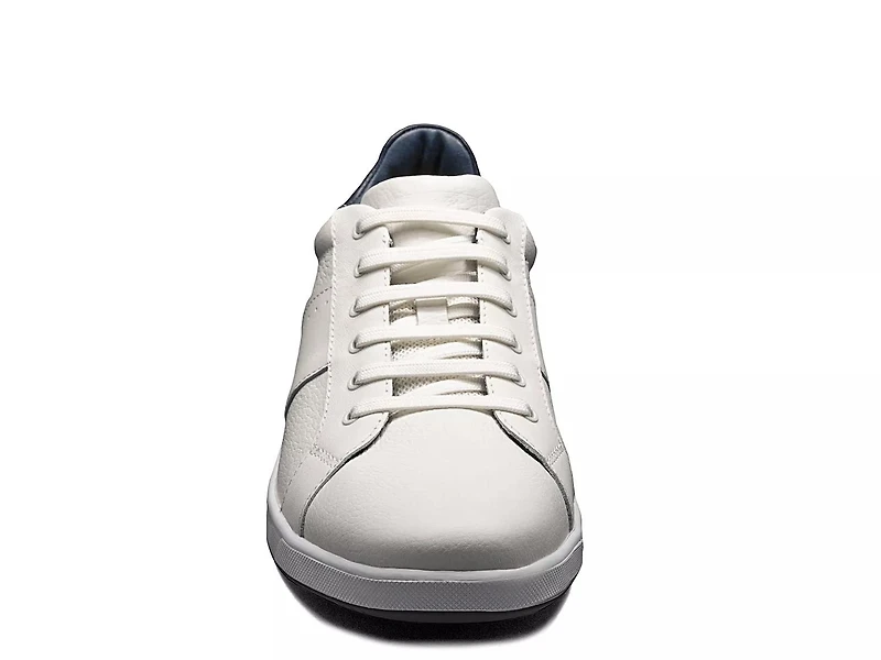 Crossover Plain Toe Sneaker