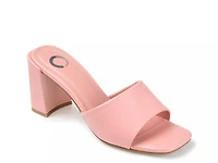 Alisia Sandal