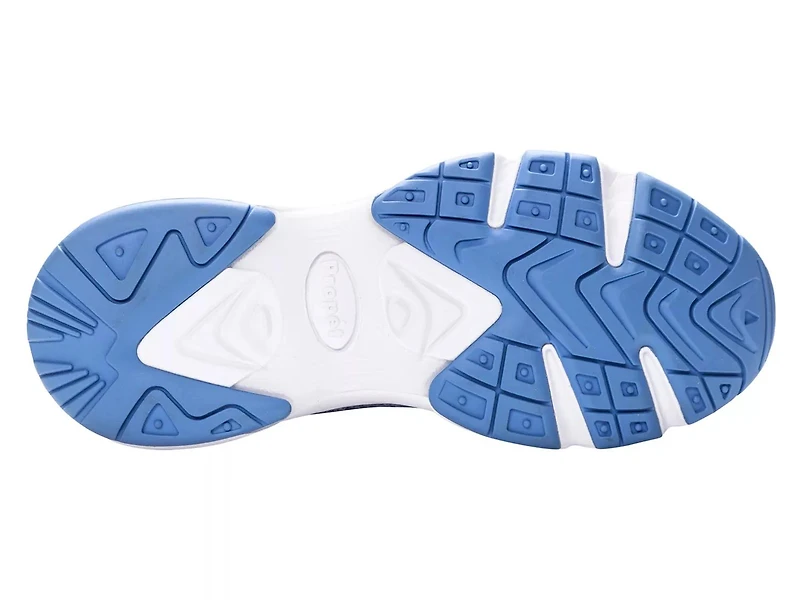 Stability Fly Sneaker