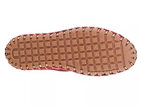 Rayely Flat