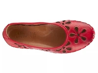 Rayely Flat