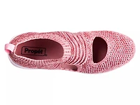 TravelActiv Avid Slip-On