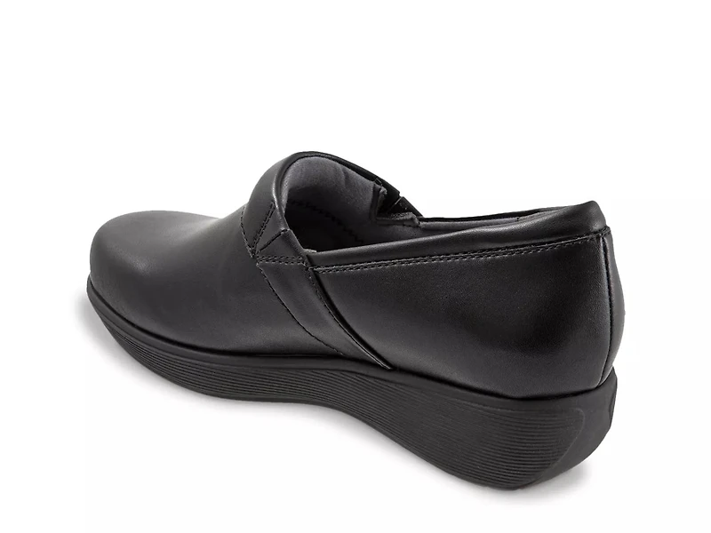 Meredith Sport Clog