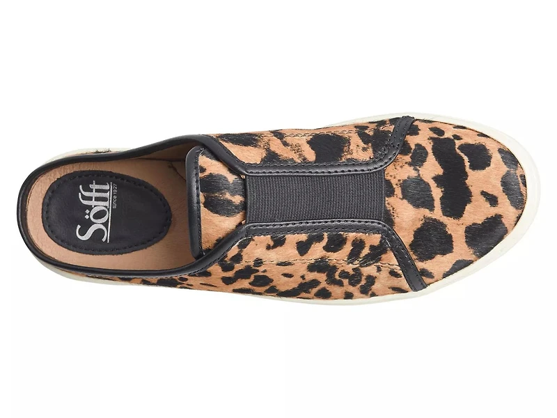 Beekon Slip-On Sneaker