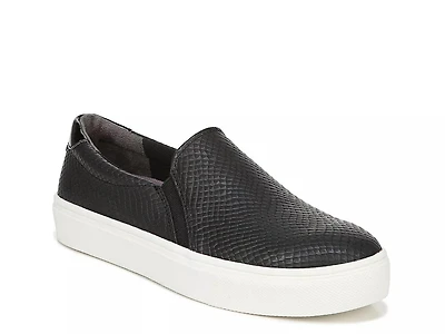 Nova Slip-On Sneaker