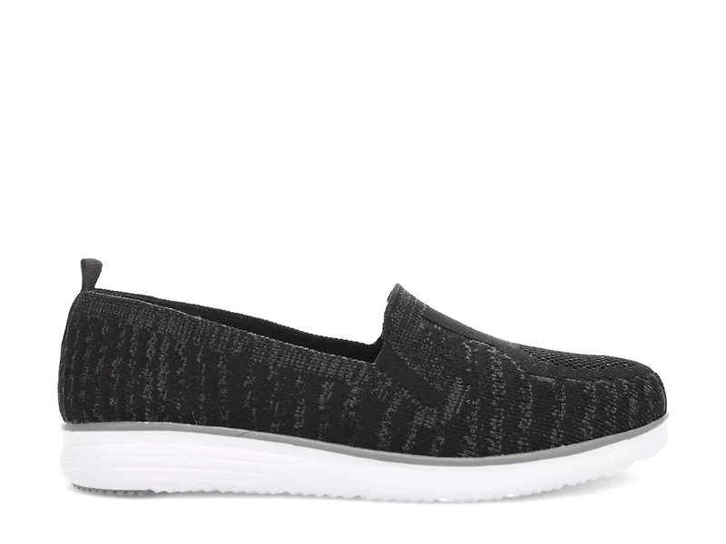 TravelFit Slip-On