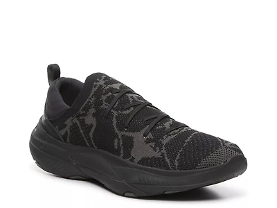 Explorere Blitz Stride Sneaker