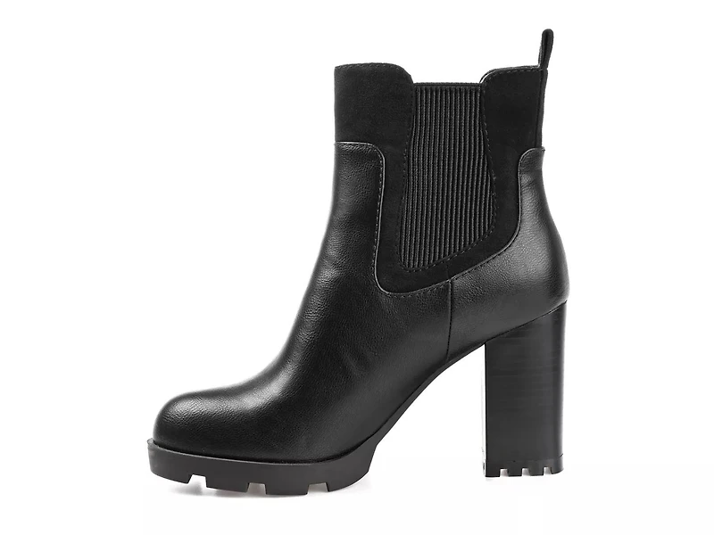Islana Chelsea Boot