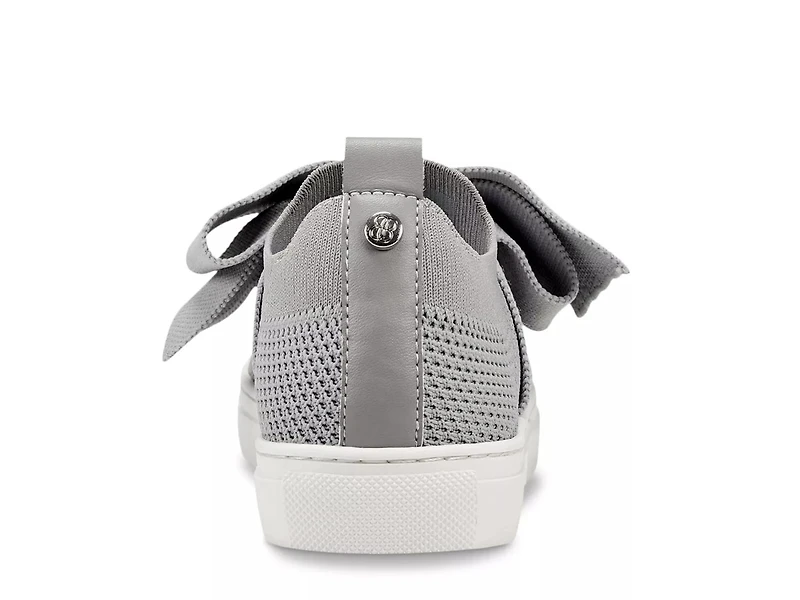Bryce 2 Sneaker - Women's